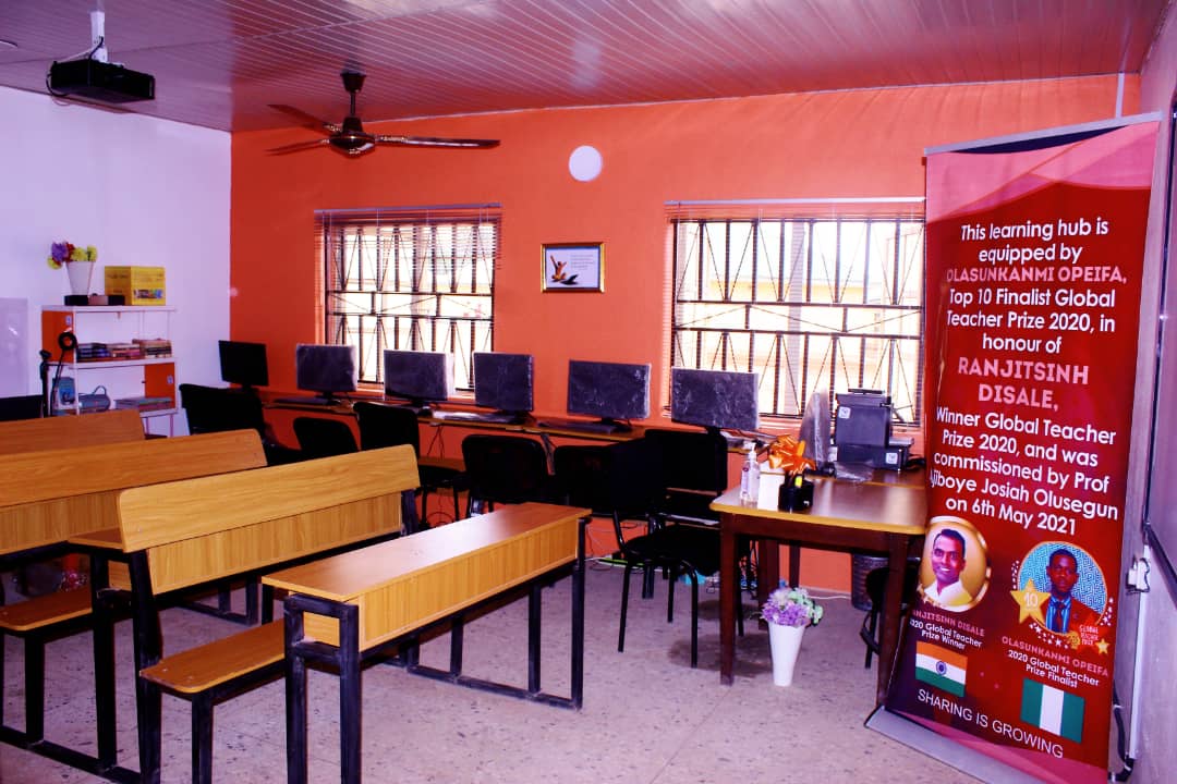 Global Teacher Prize finalist, Opeifa, equips classrooms with digital gadgets